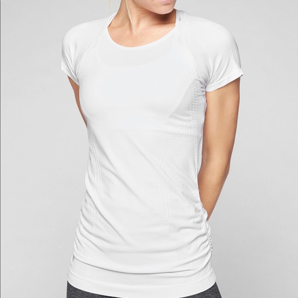 Athleta Speedlight tee